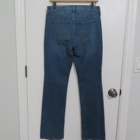 Old Navy Womens Sz 8 Blue Denim WOW Bootcut Jeans Mid Rise Stretch Denim - Picture 2 of 5